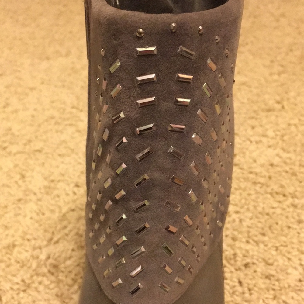 Booties - Picture 5 of 7